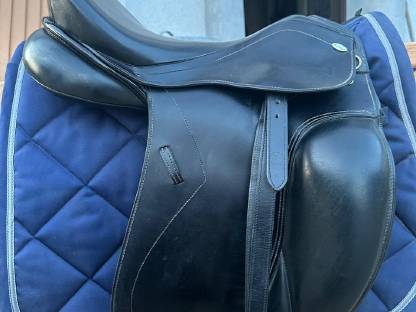 Bild 3:Kentaur Elektra Dressursattel