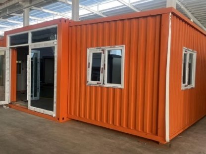 Bild 2:Mobilheim-Container als Wohncontainer oder Hofladen