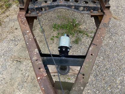 Bild 8:Anhänger Plateau inkl. Verladehilfe