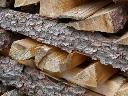 Brennholz Fichte und Buche