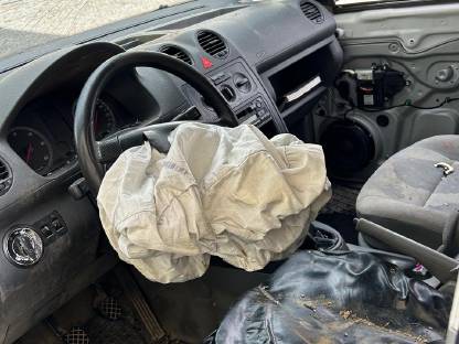 Bild 3:Unfallwagen VW Caddy