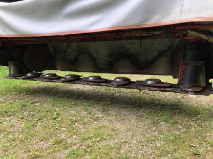 Bild 3:Mähwerk Kuhn GMD 802 Lift Control