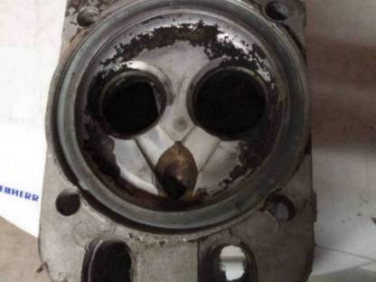 Bild 5:Zylinderkopf Deutz 514er Motor