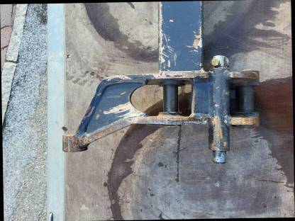 Bild 3:Hauer Schnellwechselrahmen POM-C 110