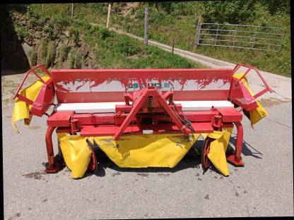 Pöttinger Cat 260 alpin Frontmähwerk