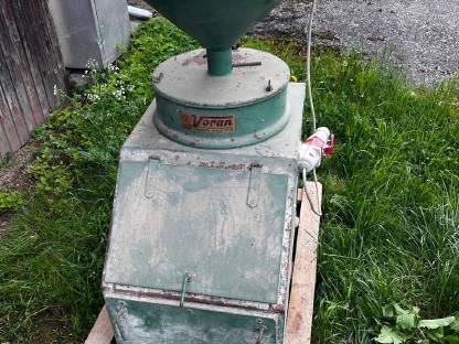 Voran Getreidemühle