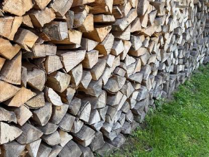 Buchenscheiter Brennholz