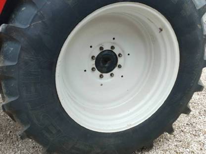 Bild 7:Steyr 8100 mit Turbo