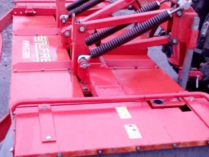 Bild 5:Frontmähwerk Galfre FR-D 285