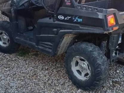 Bild 5:Traktor und Landmaschine Suchen