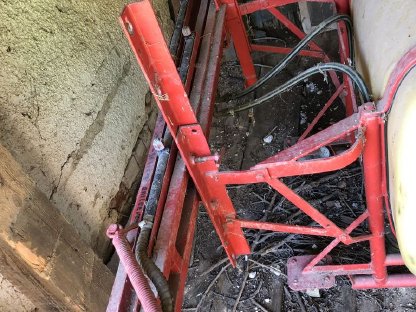 Bild 2:Feldspritze 300 l Fass ohne Pumpe