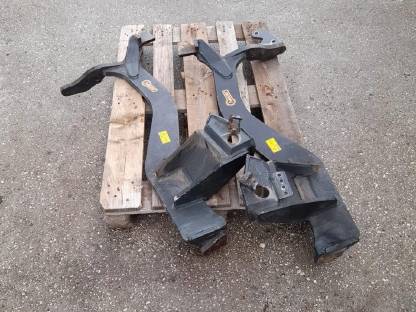 Bild 2:Frontladerkonsole Hauer Oberrahmen B