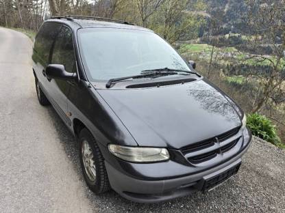 CHRYSLER VOYAGER 2.5 TD