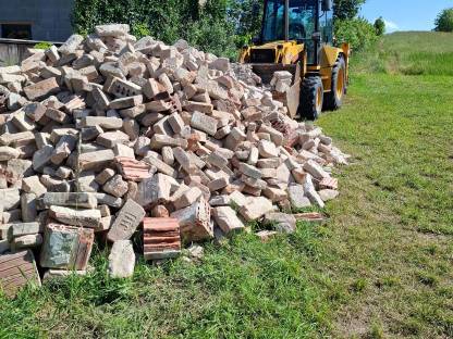 Bild 5:Verschenke Ziegel Mauerziegel gratis