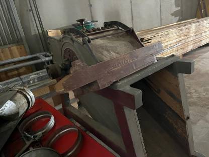 Bild 3:Dreschmaschine