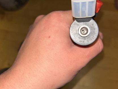 Bild 4:Injektor zu Perkins 854E-E34 TA oder FPT 4-Zyl., 3,4 l