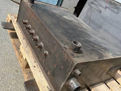 Bild 5:Hydrauliktank
