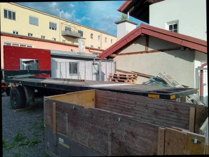 Bild 2:Ballenanhänger