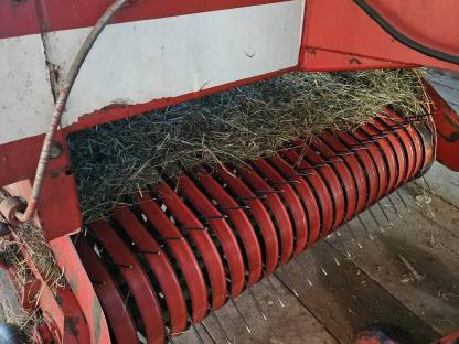 Bild 3:Ladewagen Pöttinger HIT 1