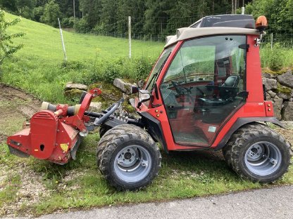 Bild 2:AEBI Terratrac TT210