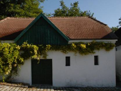 Suche Presshaus, Weinkeller, Weingarten
