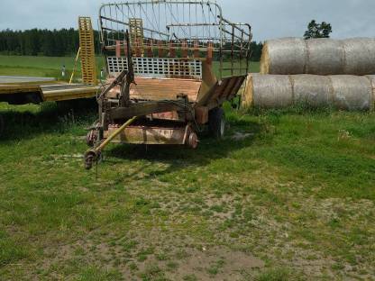 Alter Ladewagen