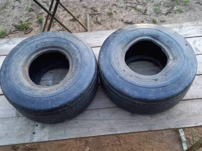 2 gebrauchte Wenderreifen 15x6.00x6
