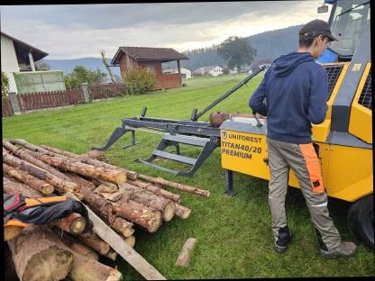 Bild 4:Sägespaltautomat mieten Uniforest Titan 40/20