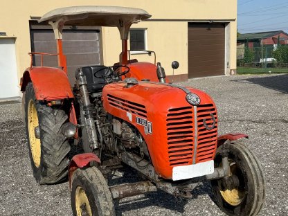 Bild 2:Verkaufe Steyr T288 Sturzdach, Frontlader und 2 Erdschaufeln