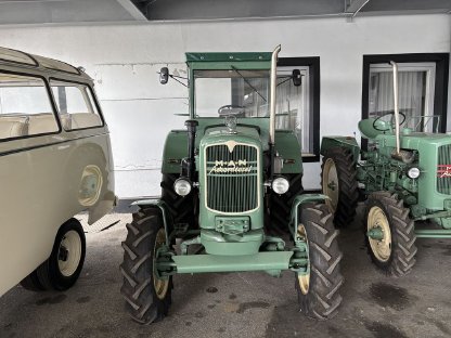 Bild 3:MAN AS 542 A Traktor