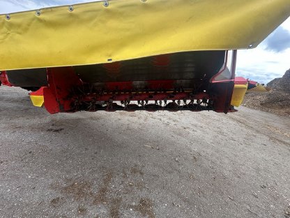 Bild 4:Pöttinger NovaCat V10 ED