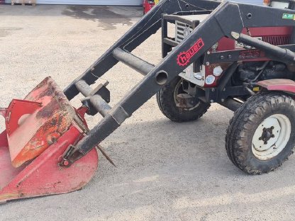Bild 2:Frontlader inkl. Konsole zu Steyr 650 / Steyr 760