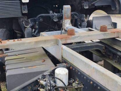 Bild 5:MAN TGA für Ersatzteile, mit WAP Aufbau Umbau als Anhänger