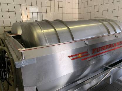 Bild 3:Weinpresse Obstpresse Velo Tankpresse