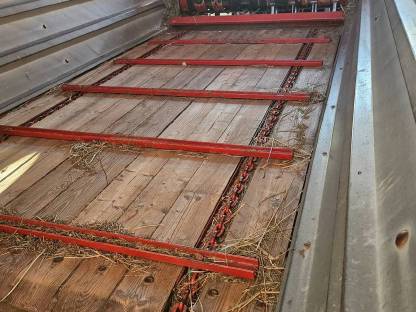 Bild 4:Ladewagen Pöttinger HIT 1