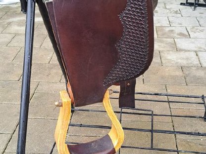 Bild 5:Dunkelbrauner Westernsattel