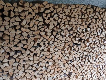 Bild 3:Ofenholz