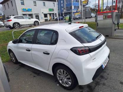 Bild 6:Peugeot 208 1.2