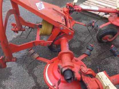 Bild 2:Kuhn Kreiselheuer GF 440