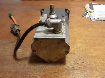 Bild 2:Verkaufe Verstelleinheit für Fendt 716 Com1