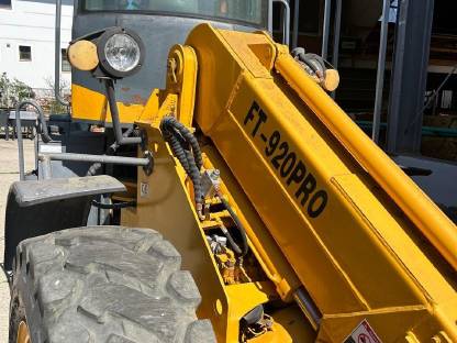 Bild 3:Lader FT-920 Pro