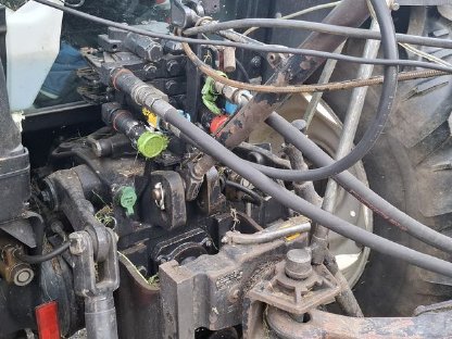 Bild 4:New Holland TN 70 DA