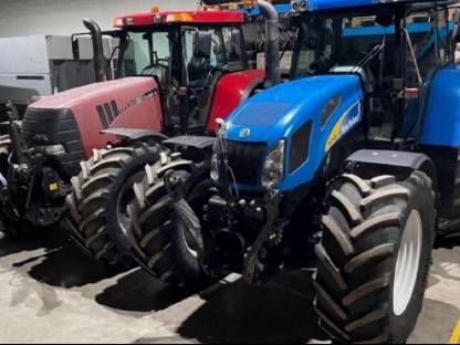 SUCHE Traktor CASE CVX STEYR CVT NEW HOLLAND TVT