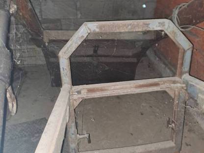 Bild 2:Klinken-Frontlader von Steyr 40
