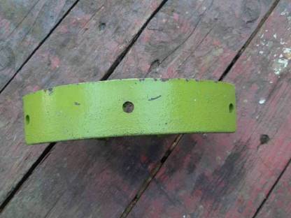 Bild 3:Rundhalterung Claas Halmteiler