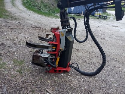 Harvester CAT 580 zu verkaufen