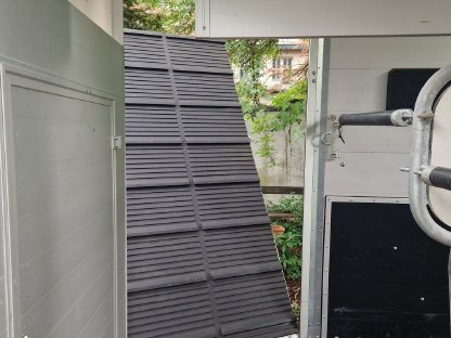 Bild 5:Pferdeanhänger Böckmann H806, 2.400kg, Portax + Fohlengitter