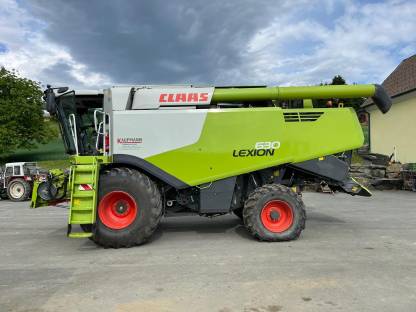 Bild 5:Claas Lexion 630