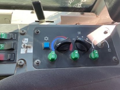 Bild 4:Takeuchi TB175W