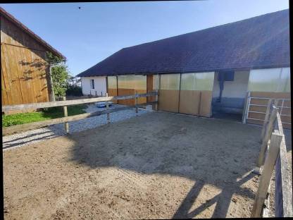 Einstellplatz zu vergeben